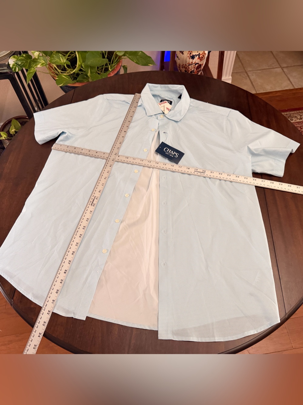 Chaps Men’s Light Blue Micro-Check Short-Sleeve Button-Down Shirt